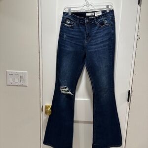 100009	Womens	Jean	Vervet	Flares	Dark	29	R	Like New